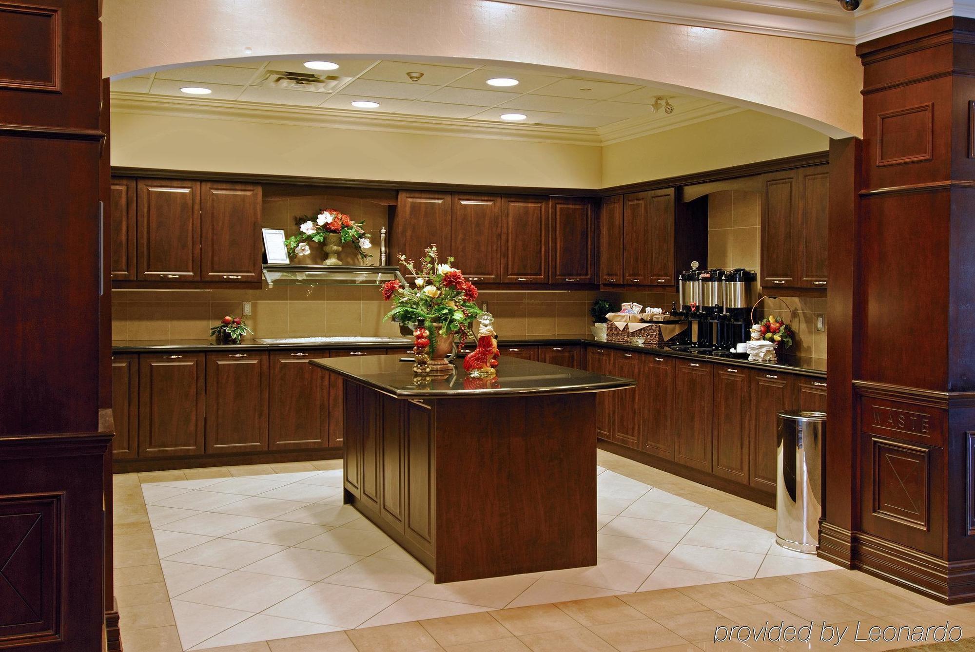Homewood Suites By Hilton Burlington Interior photo