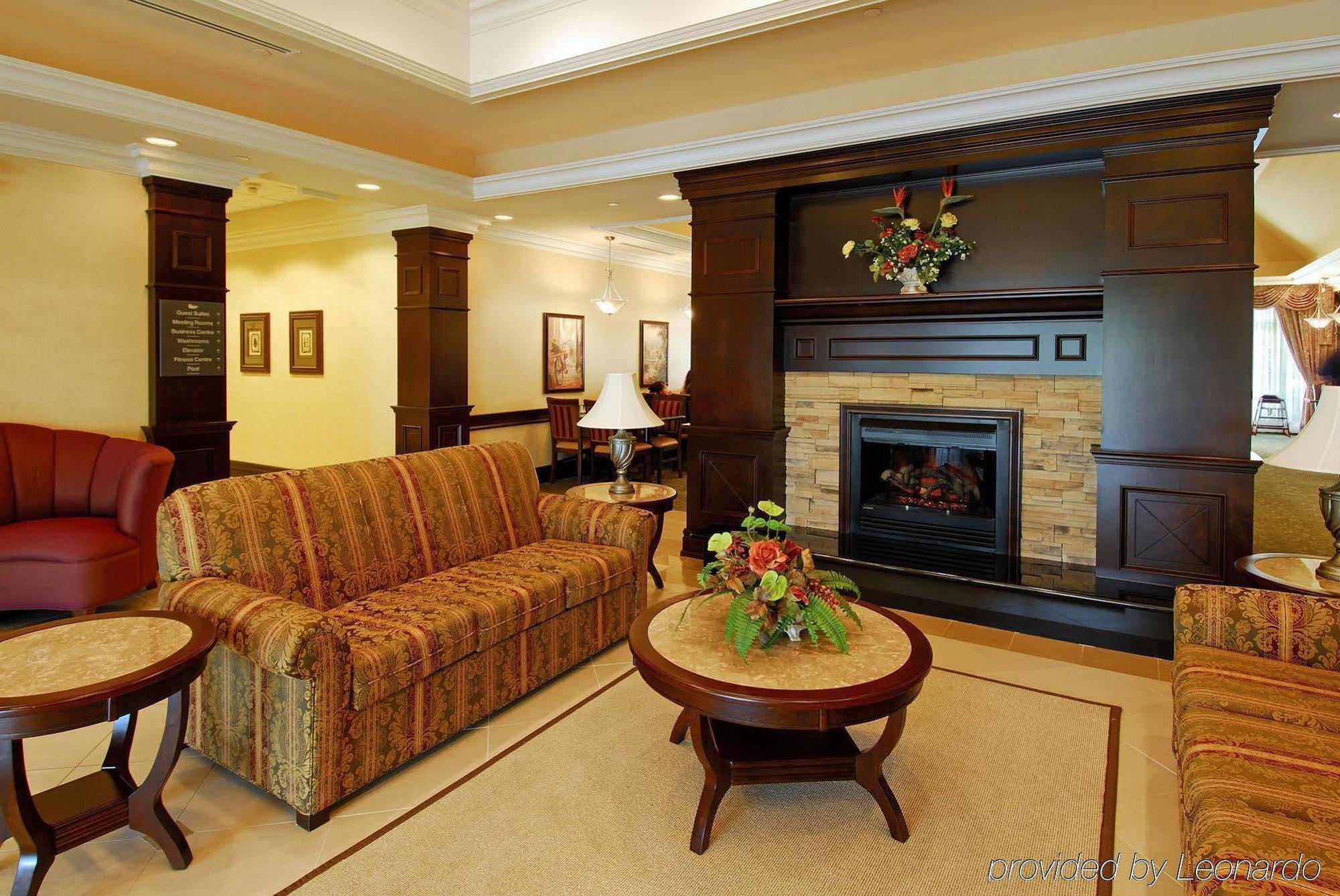 Homewood Suites By Hilton Burlington Interior photo
